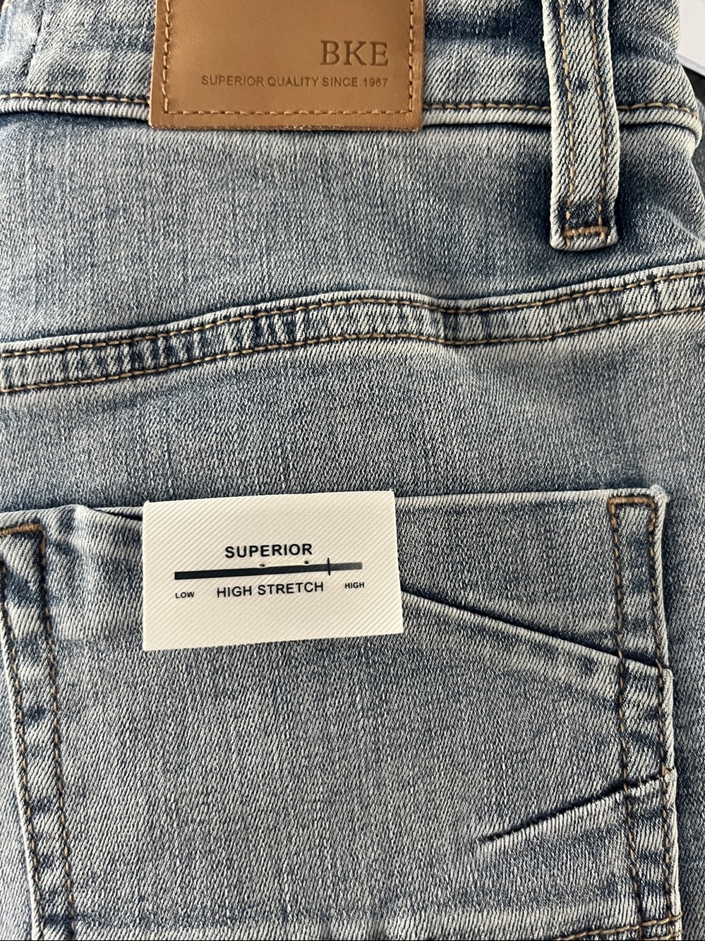 BKE ELLIE High Rise Mom Jean Size 25 Inseam 28” NWT - Picture 7 of 10